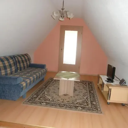 Nette Mit Garten- Grill Und Pool By Interhome Radewege