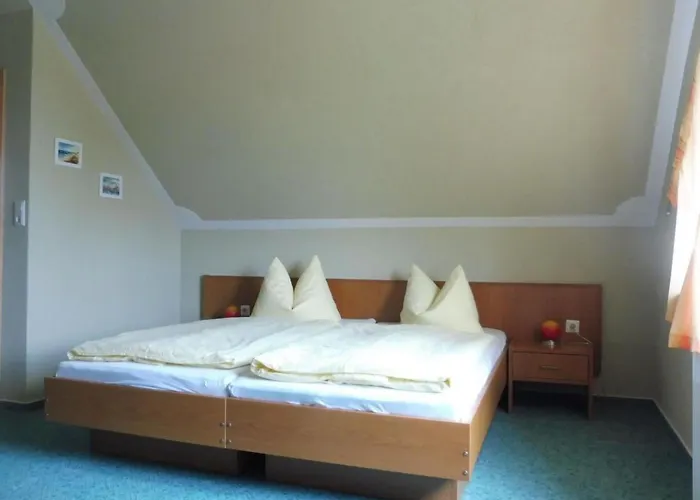 Nette Mit Garten- Grill Und Pool By Interhome *