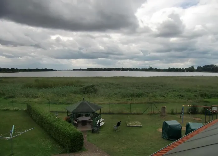 Apartment Nette Mit Garten- Grill Und Pool By Interhome *