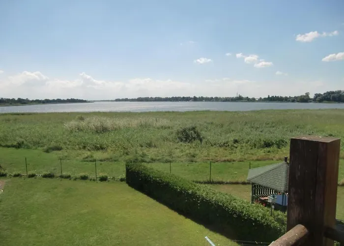 Nette Mit Garten- Grill Und Pool By Interhome Apartamento Radewege